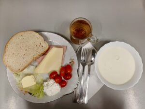 07.11.25 sniadanie 1 07.11.25 sniadanie 1