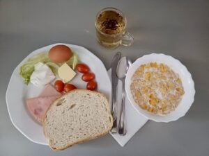 13.11.25 sniadanie 1