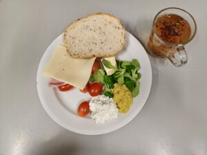 14.11.25 sniadanie 6