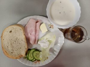 20.10.25 sniadanie 1