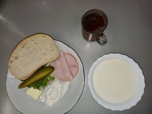 25.11.25 sniadanie 1